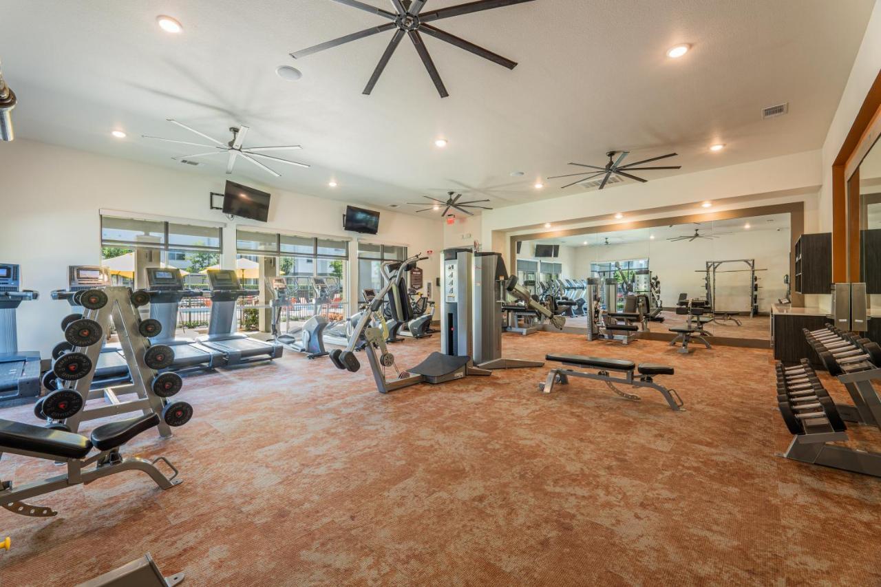 Luxe 3B/2B Getaway - Pool, Gym, Parking, Pet Wash Apartamento Leander Exterior foto